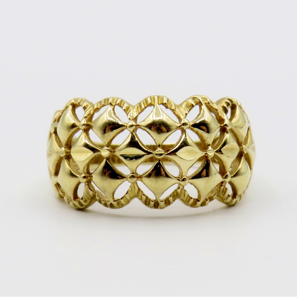 14k Yellow Gold Scalloped Edge Design Ring Band Size 8.75 4.1g